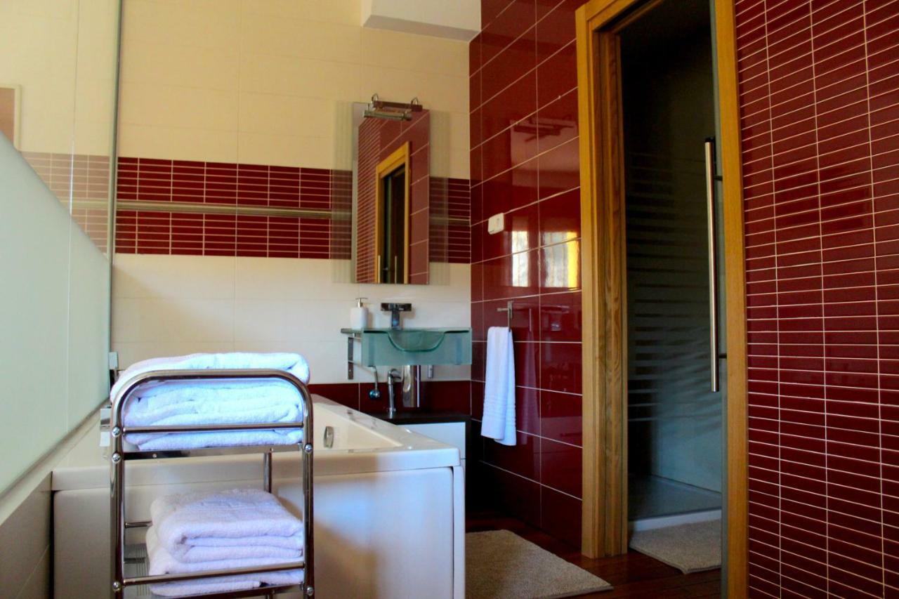 Casa Rural Laguna De Унья Екстер'єр фото